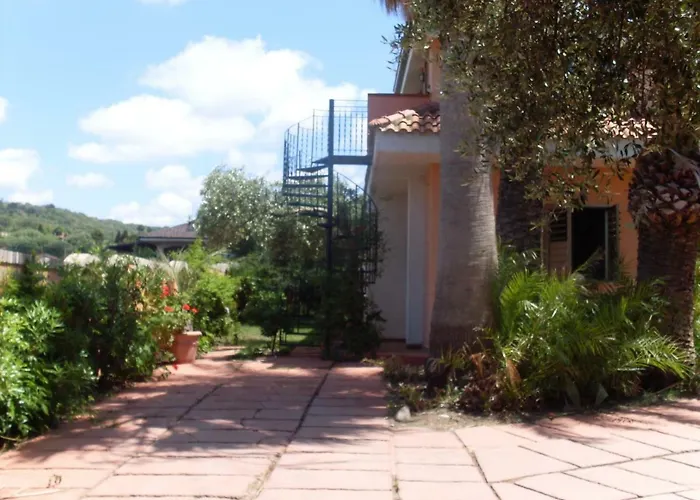 Kampia Lägenhet Capo Vaticano